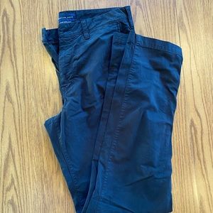 American Eagle. Next Level Flex original straight fit black chino pants. 31x34